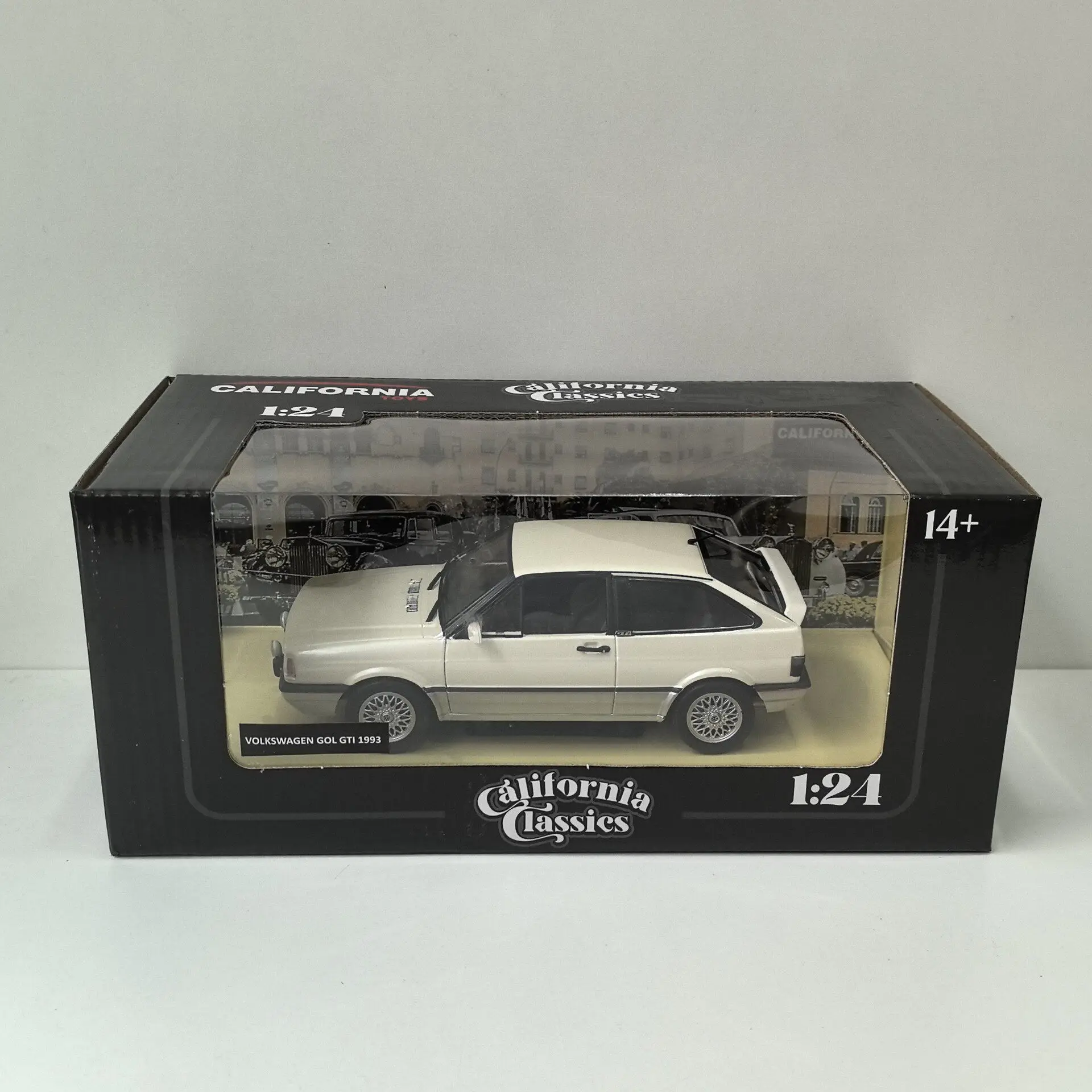 

Diecast IXO 1/24 Scale VW GOL GTI 1993 Q2 Alloy Car Model