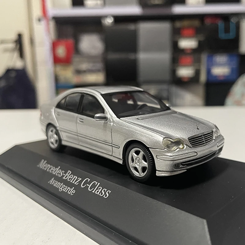 Schuco 1:43 Scale Diecast Alloy Benz W203 Avantgarde Sedan Toy Car Model Classic Adult Souvenir Collectibles Gift Static Display