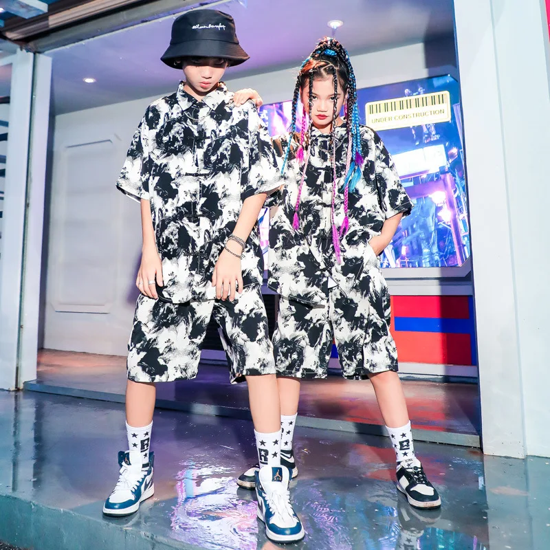 男の子のための夏のヒップホップスタイルの服,ストリートダンスのためのルーズなミンクの絵,モダンなダンス服,ステージコスチューム