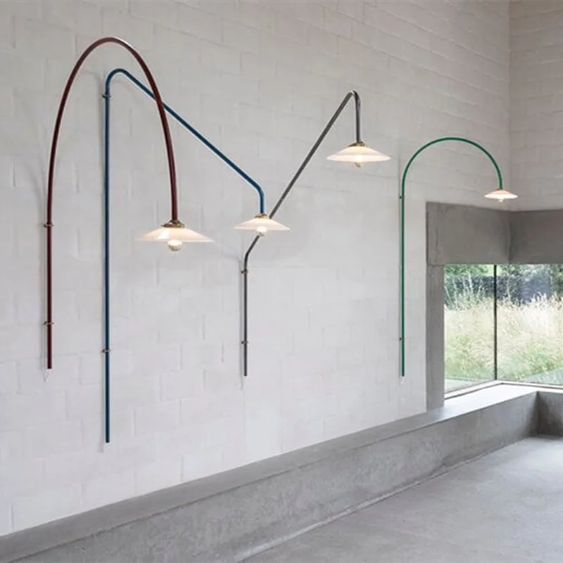 مصابيح حائط طويلة القطب مصمم مصباح ذراع متأرجح دوار فن بسيط لمطعم فندق غرفة المعيشة أضواء السرير المثبتة على الحائط #2