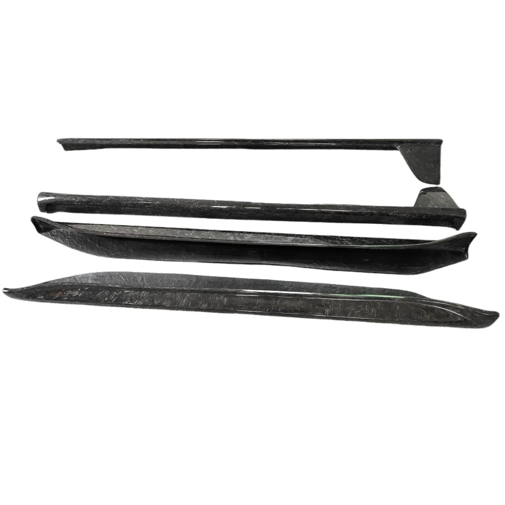 

New Carbon Fiber TH Style Side Skirts for Porsche 911 992 Carrera External Bumper Kit with Modified Car Bumper Side Skirts