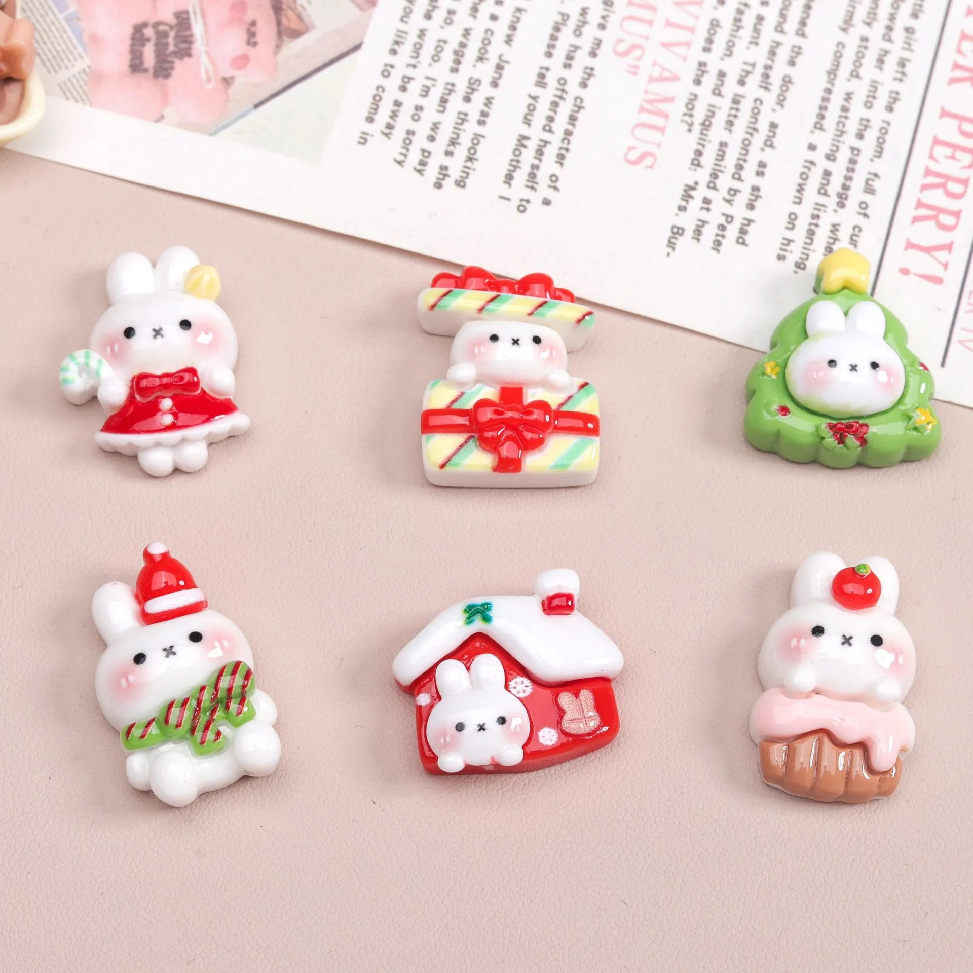 10pcs Cartoon Christmas Rabbit Resin Flatback Cabochon DIY Headwear Craft Scrapbooking Accessories