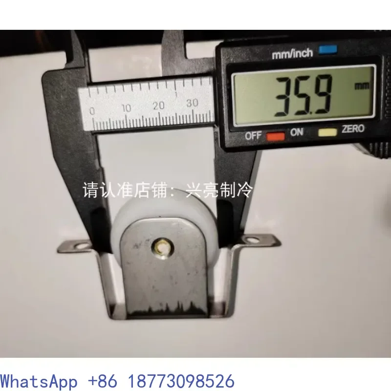 

GRISTA sliding door display cabinet door pulley Guangdong Star freezer Yihetang wheel SG10YL4(1PCS)