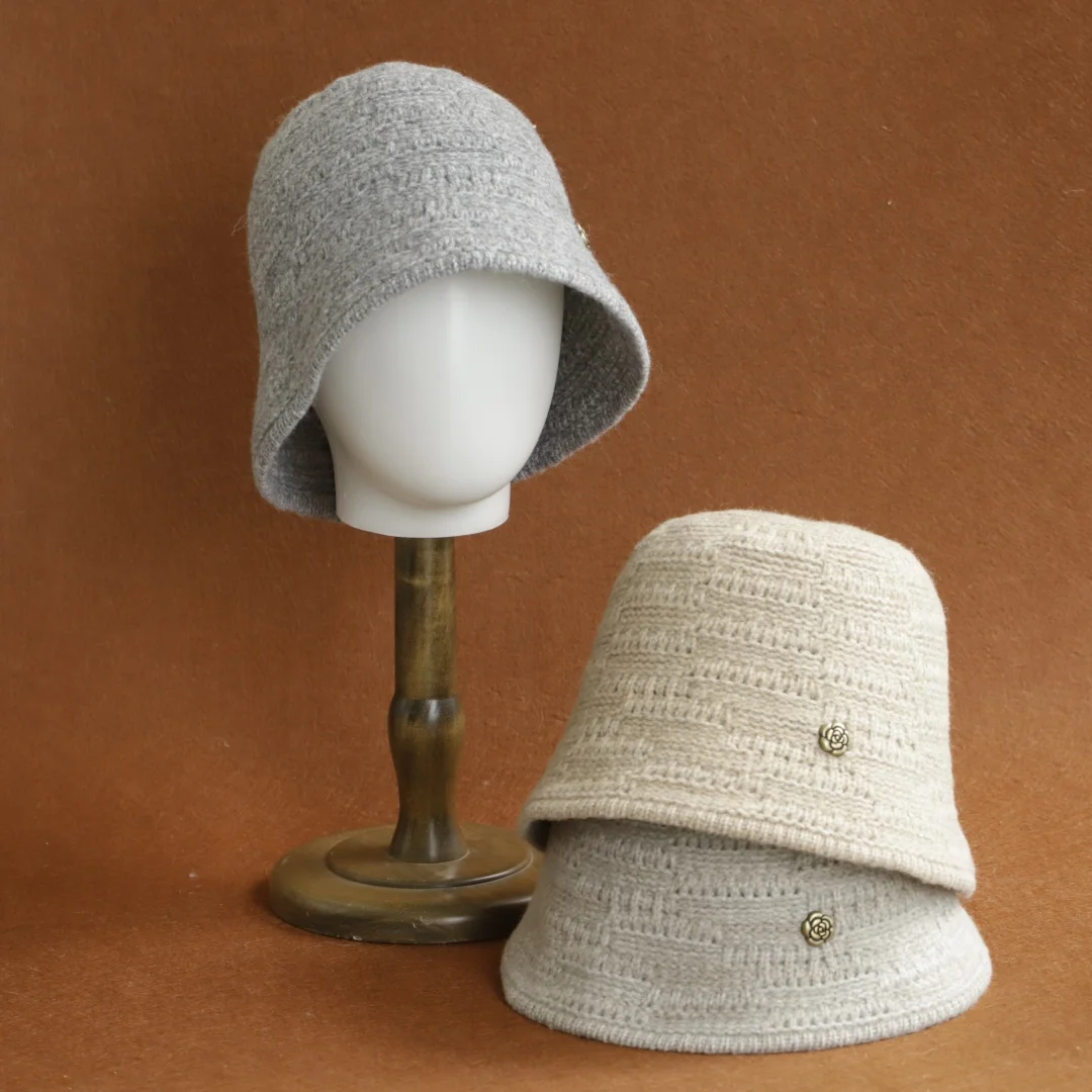 2026 new Hot Selling Winter Hat Real wool Fur Winter Hats For Women Fashion Warm  Fisherman Hat Women Solid Adult Cover Head Cap