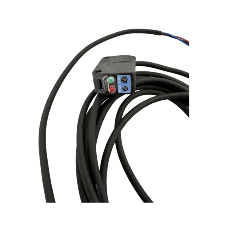 Genuine KEYENCE PZ2-41P Independent Photoelectric Sensor Square Reflective Cable Type PNP with One Year Warranty