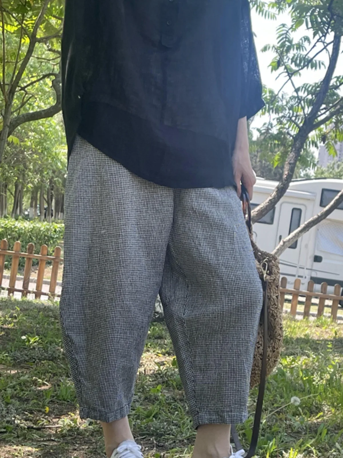 

Летние новые повседневные брюки из хлопка и льна с эластичным поясом, высокая талия, стройнящие, универсальные, длинные, удобные для повседневной носки, стильные...