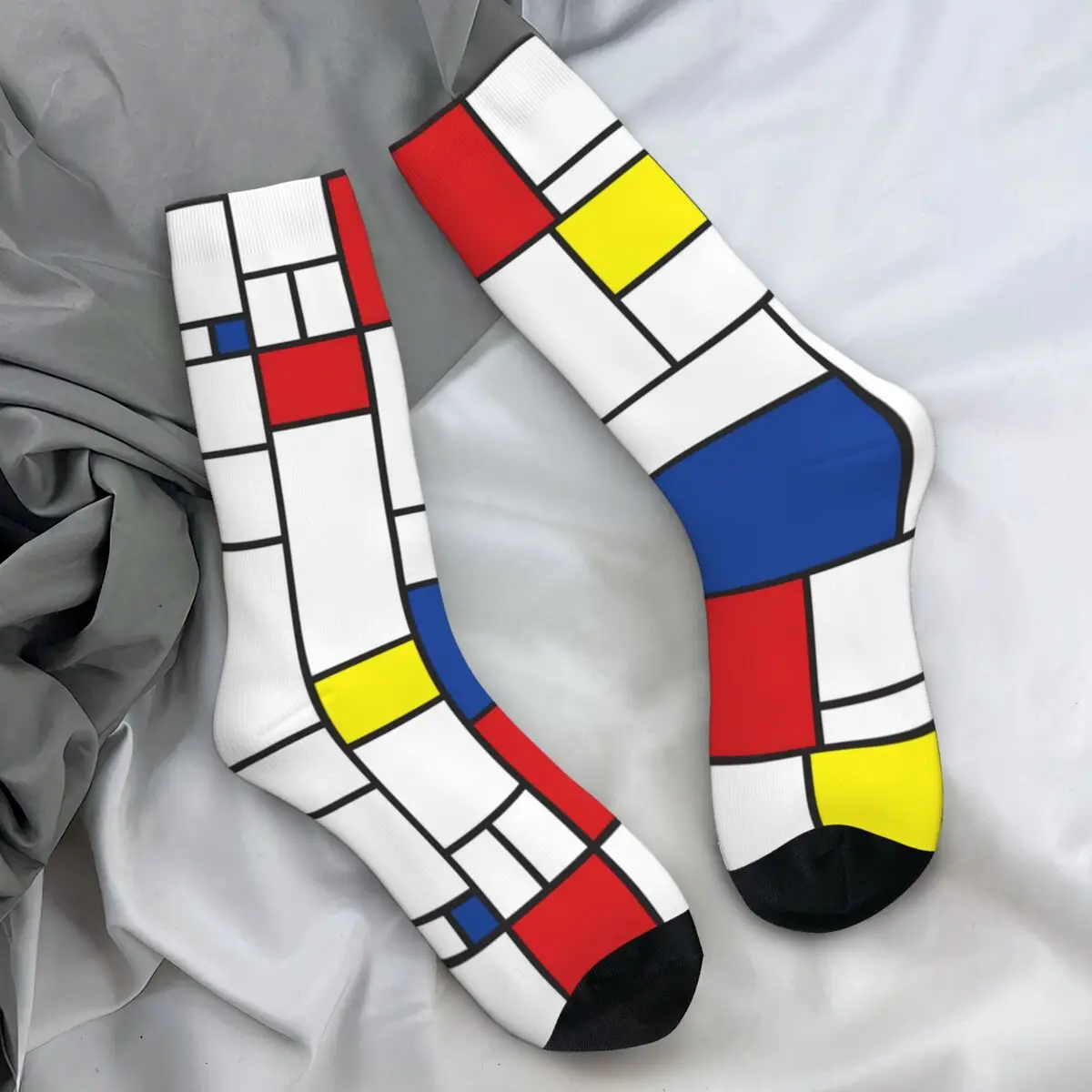 Vintage Geometric De Stijl Socks Mondrian Minimalist Harajuku Stockings Autumn Anti Slip Men Socks Quality Design Outdoor Socks