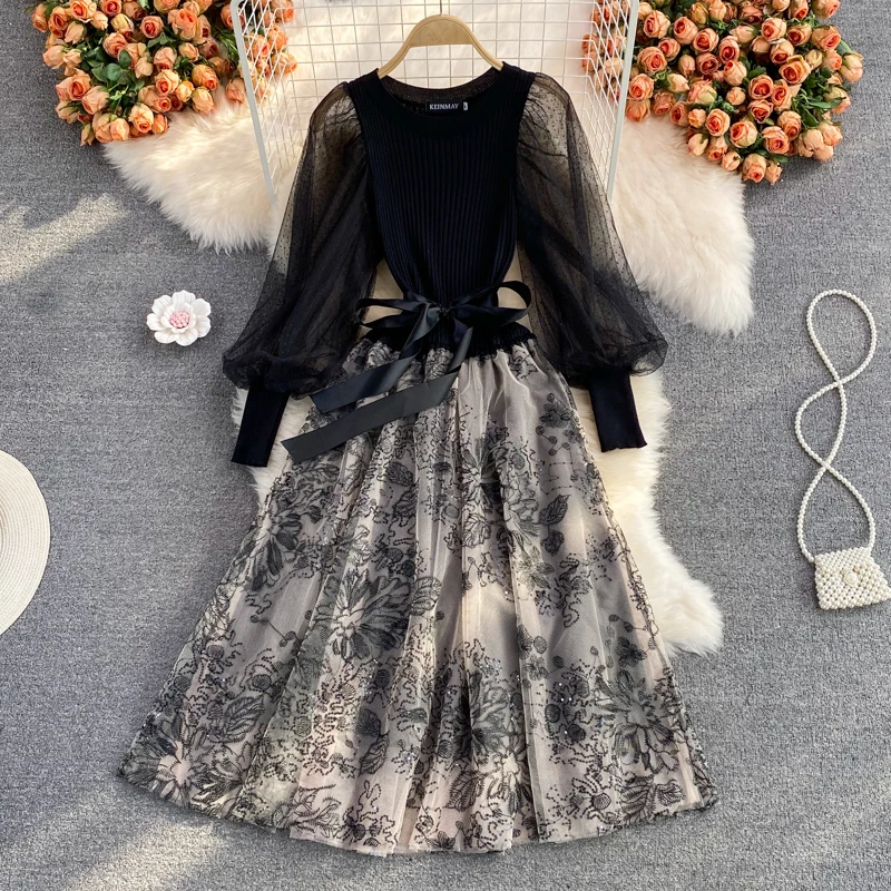 

2023 Autumn New Fashion Elegant Temperament Slim Mesh Knitted Panel Bubble Sleeve Round Neck Dress