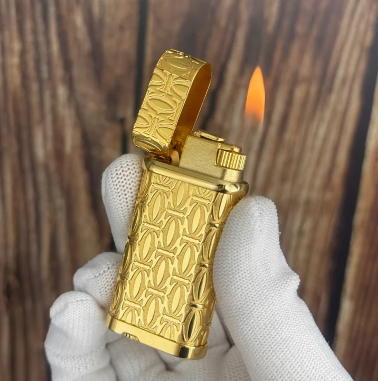 Engraved Flip Lighter Retro Metal Soft Flame Refillable Gas Lighter Male Gift Smoking Collection