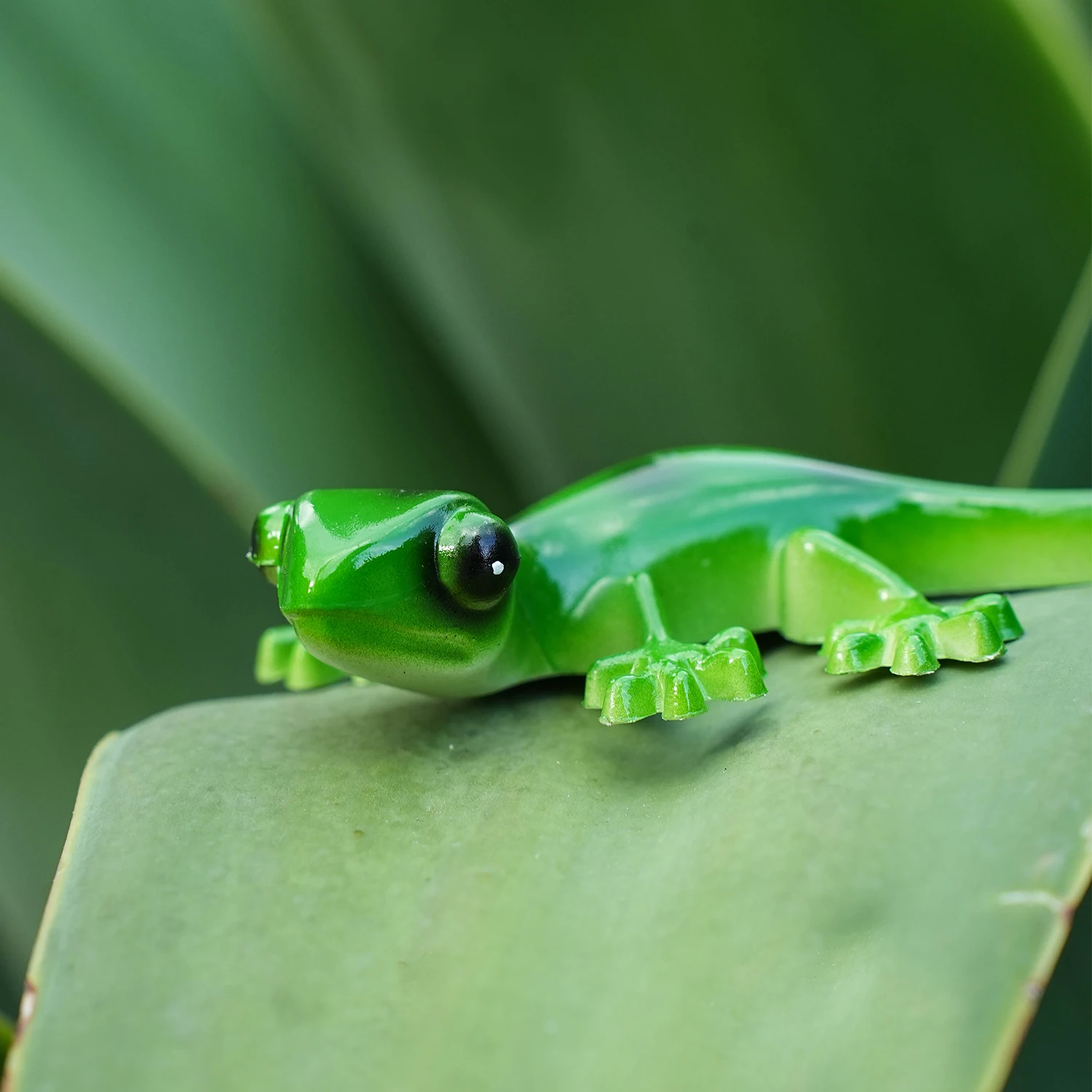 2-częściowy dekor ścienny z żywicy Gecko, dekoracja ogrodu, transfer wody Kolorowa jaszczurka Sztuka ogrodowa do dekoracji na zewnątrz i wewnątrz