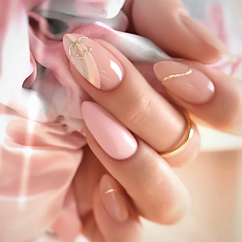 

24Pcs Mid-length Almond Press on Fake Nails with Shiny Powder Love Heart Line Design False Nails Reusable Full Cover Nails Tips