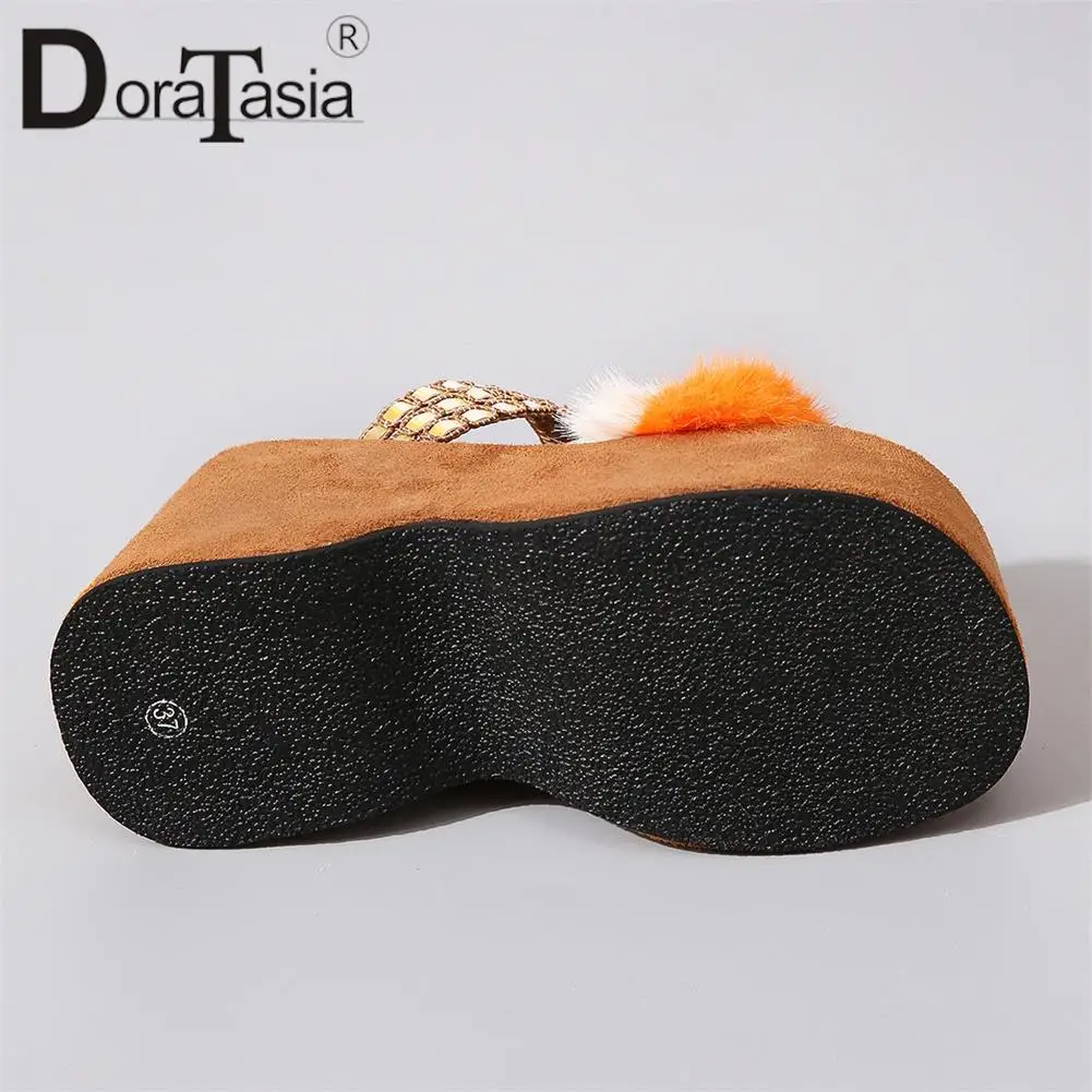 New women's Fashion Mixed Colors Faux Fur Slippers Crystal Platform Wedges High Heels women's Slippers Party Beach Woman Shoes