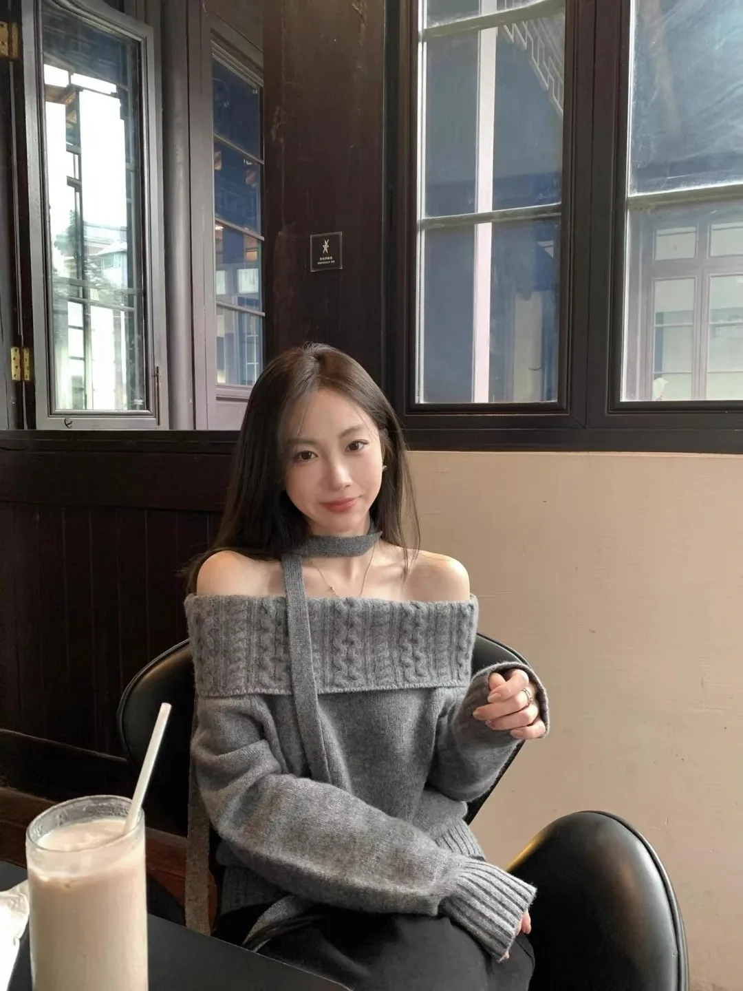 

oulder Bared Knitted Sweater Women's Loose Sle Long Sve Soft Comfortable Autumn Winter Faion Casual Borehole Ne Top