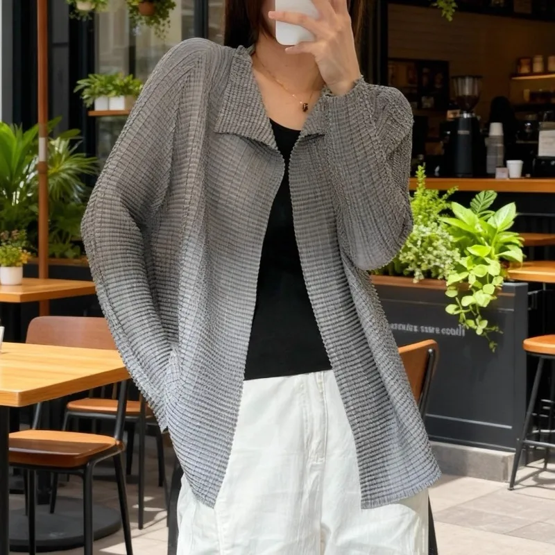 

Japanese Miyake Pleated Jacket Lightweight Loose Silhouette Versatile Air-Conditioning Top Sun Protection Cardigan Woman Clothes