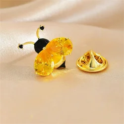 Bee Brooch Women's Fashionable And Exquisite Small Pin Suit Shirt Backpack Decoration Jewelry Party Birthday Gift 2024