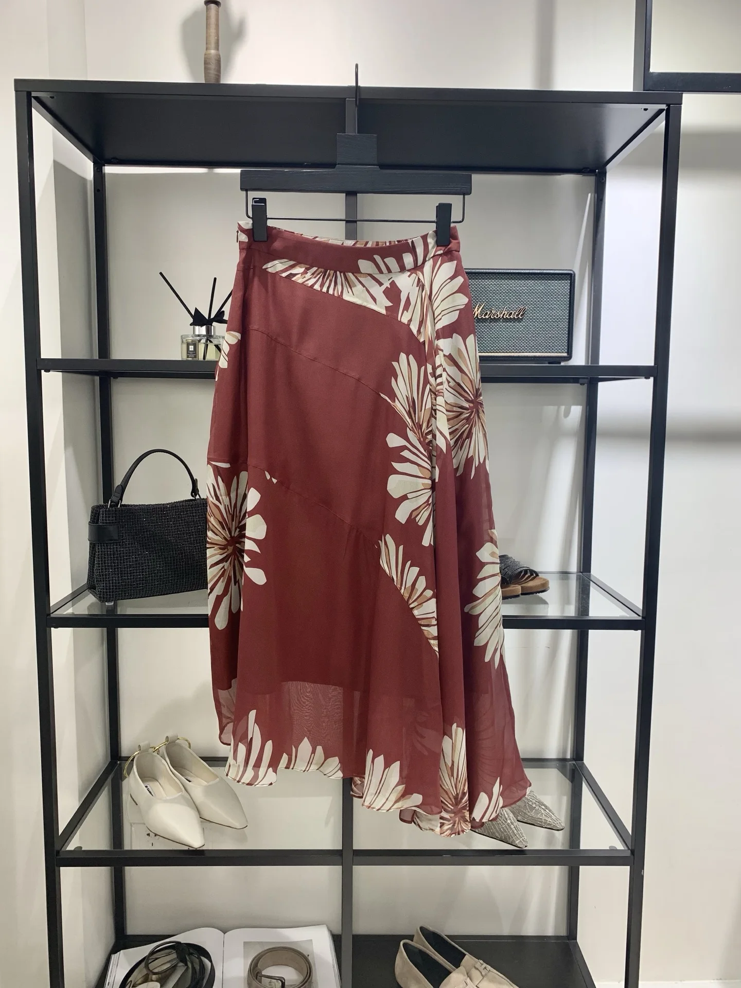 

2026 Summer High Quality Fashion New Flower Silk Half Skirt For Women