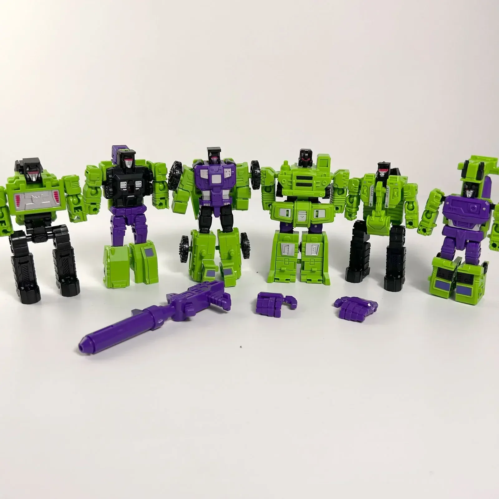 Figuras de acción 6 en 1, MINI Devastator, modelo de transformación, MINI Devastator, 22CM, Robot, juguetes de plástico, el mejor regalo