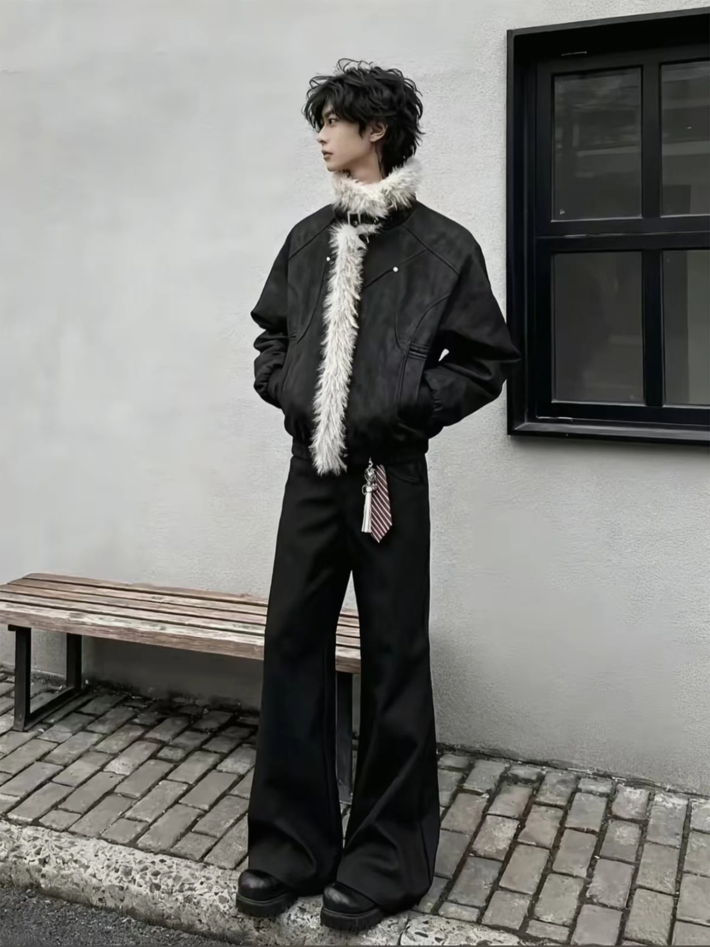 

Мужская утепленная хлопковая куртка с меховым воротником, кожаными и меховыми вставками, зимняя верхняя одежда Cleanfit, укороченный фасон, на молнии