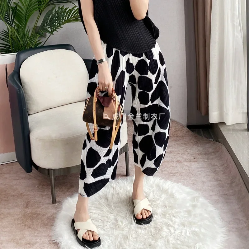 

ALSEY Women's Haren Pants Radish Pants Nine Pleated Casual Black White Printed Lantern Pants Summer Thin 2024 Summer New