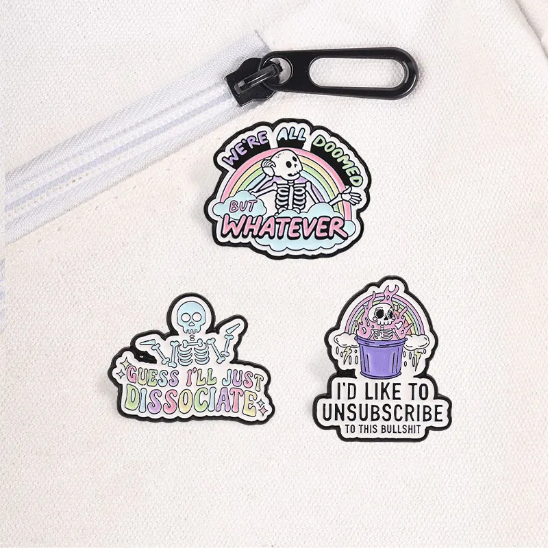 Gotisches Skelett Regenbogen-Text Emaille-Abzeichen Sarkastische Totenkopf-Anstecknadel Legierungs-Broschen Revers-Rucksack-Schmuck Geschenke für Punk-Accessoires – Detail 3