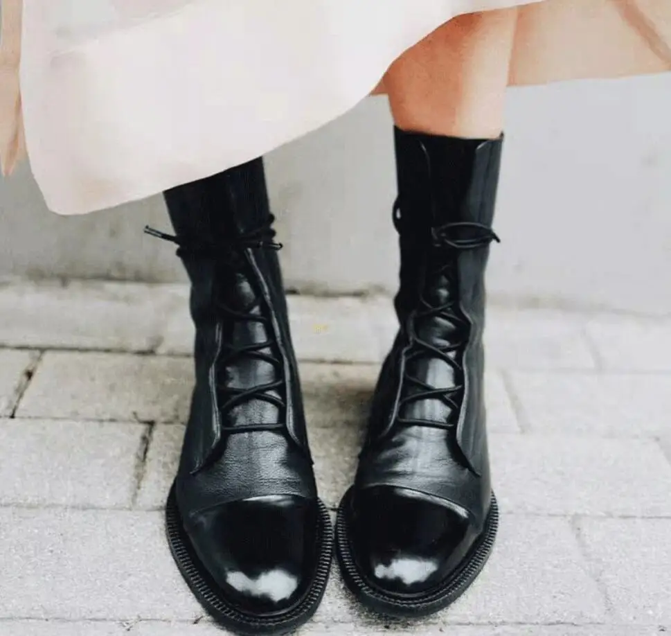 New Autumn Patent Leather Style Flat Boots Black Pointed Toe Boots Handsome Motorcycle Boots women\'s round toe lace-up flat boot