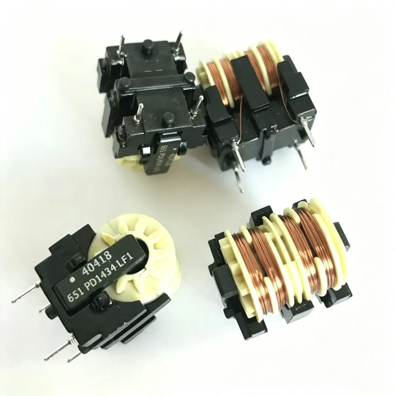 Original New 100% Common Mode Inductor Choke Filter AEC-Q200 22mH 0.4A 7448640418