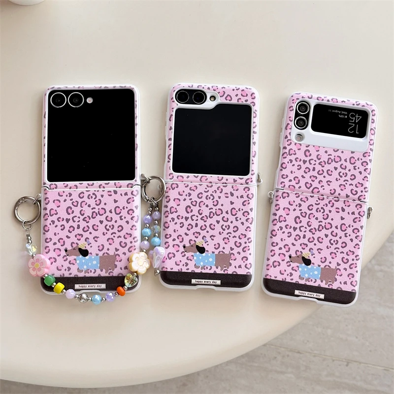 Fashion Pink Leopard Print Puppy Phone Case For Samsung Z Flip 7 6 5 4 Cover with Chain Cute Cases For Galaxy Z Flip6 Flip7 Capa