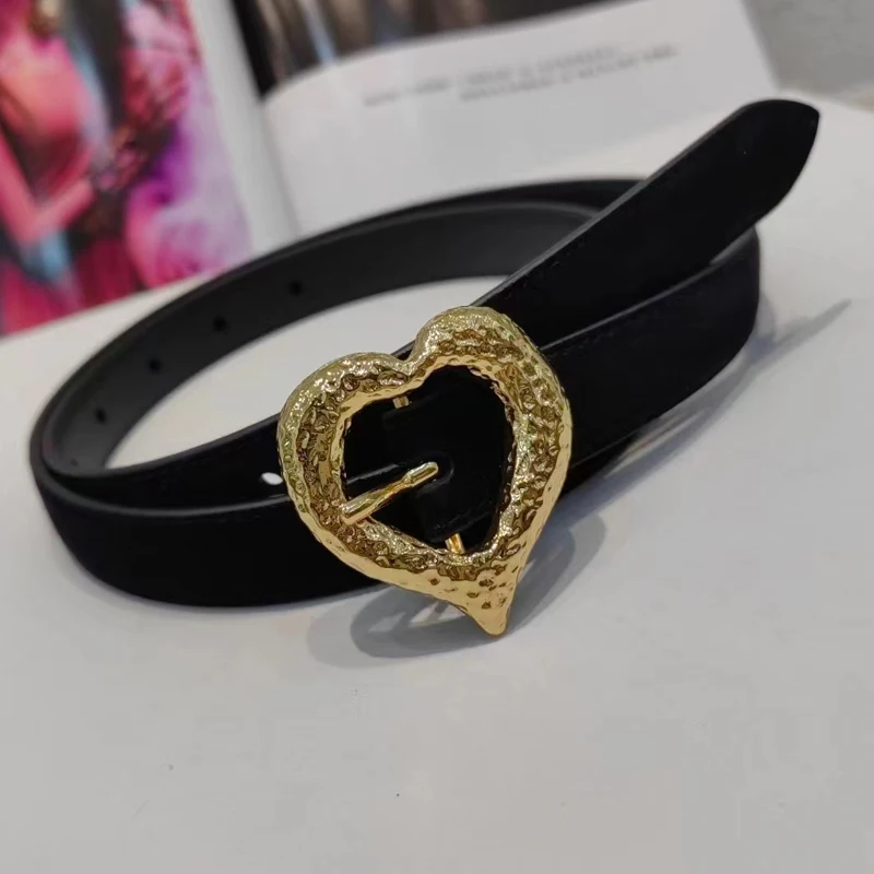 Fashion Belt Women Genuine Suede Skin Golden Heart Shape Pin Buckle Vintage Italian Designed Jeans Waist Wearing Ladies