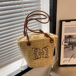Versatile Beach Woven Bag Fashionable Women Shoulder Bags Bucket Bag Designer Bags Purse and Handbags Crossbody Bags for Women