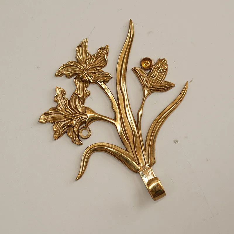 

Creative Design Brass Hooks Wall Mounted Key Hooks Floral Design Hooks