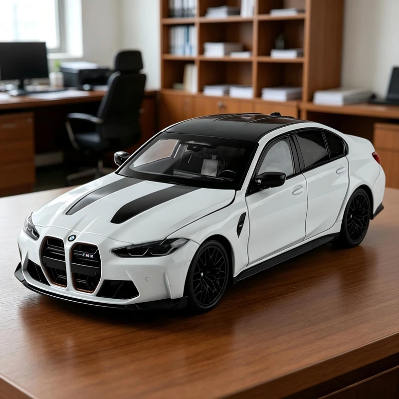 

1:18 Simulation BMW M3 CS LCI Alloy Supercar Car Model Large Sedan Static Desktop Decoration Birthday Gift