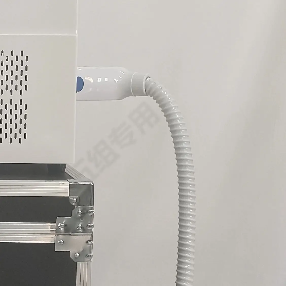 

5000W Professional Diode Ice Titanium Laser 10Target Strip Hair Removal Machine Portable 808 755 1064 3 Waves Alexandrite Device