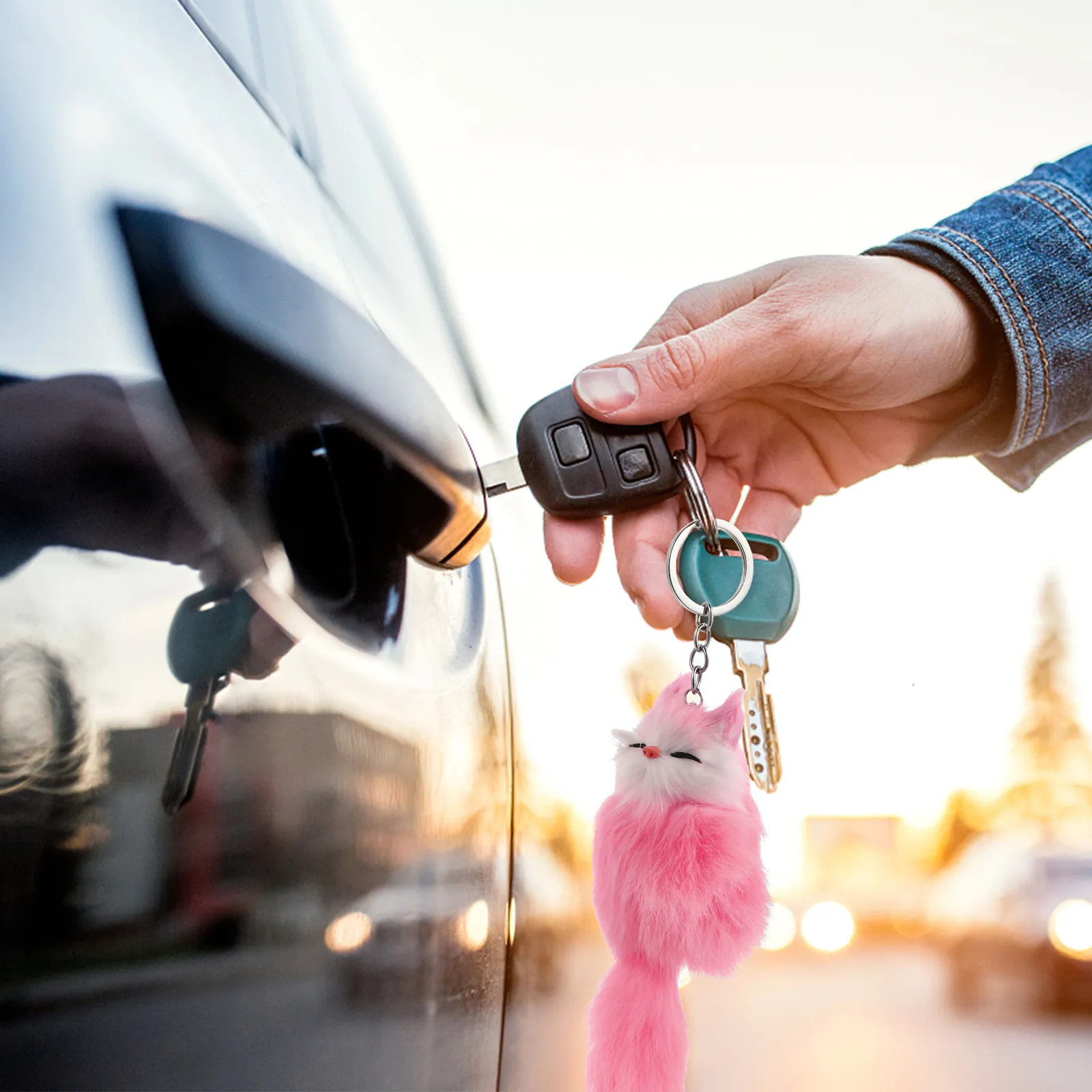 

1Pcs Key Decor Unique Bag Pendant Key Ring Fashion Accessory Soft Touch Design Great Gift for Birthday Anniversary