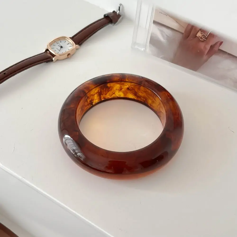 Богемный полупрозрачный акриловый браслет в европейском и американском стиле, дизайн меньшинств, круглый широкий браслет, ювелирные аксессуары с допамином