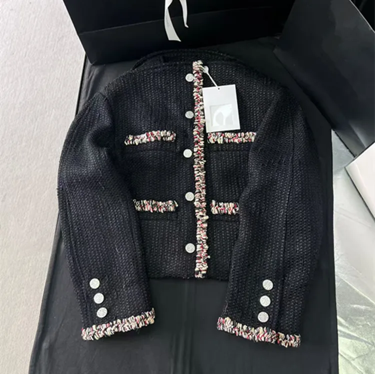 Customization European women's clothing Winter new style Long-sleeved black single-button tweed coat