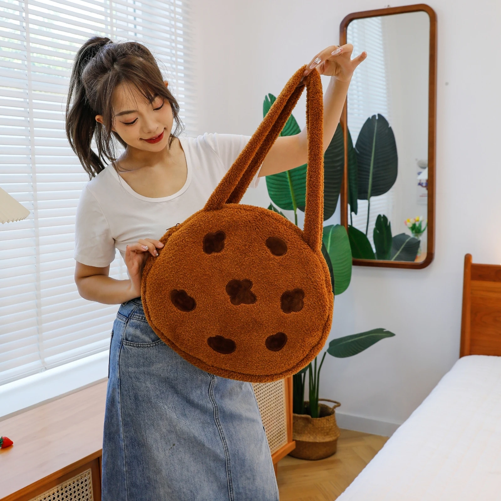  S/L الإبداعية كوكي على شكل رقيق الكرتون حقيبة يد مضحك تحت الإبط حقيبة قطيفة الإبداعية الإبط حقيبة السفر التسوق حقيبة العمل #2