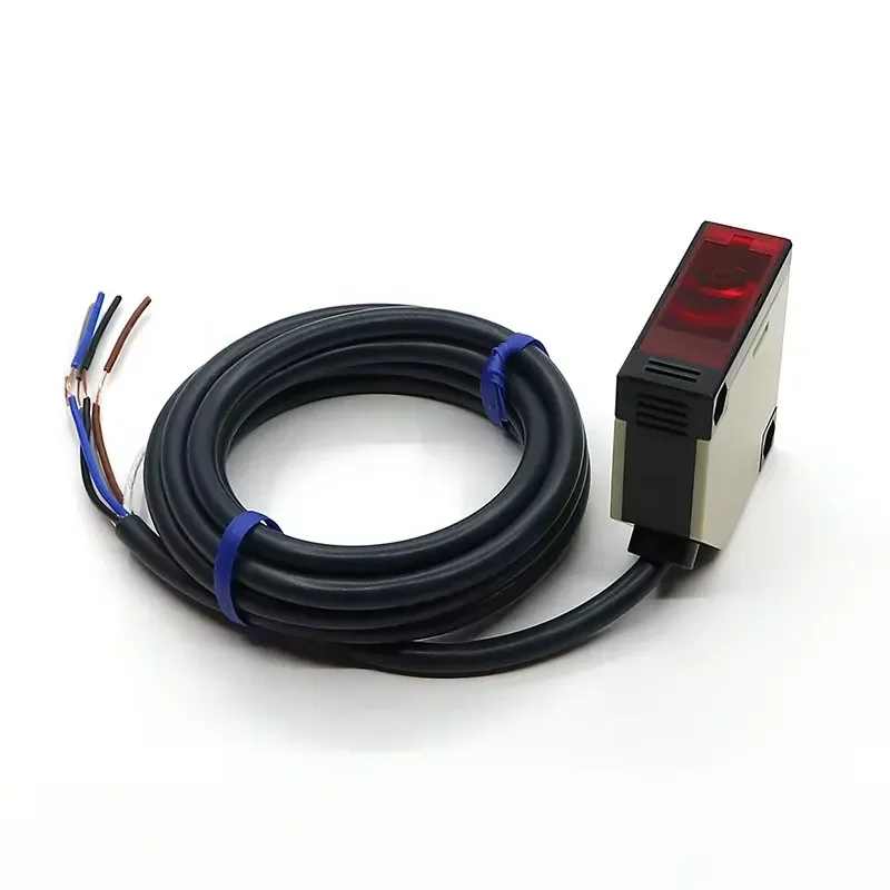 2026 Hot！ Parking Sensor EK50-R4A1 Long Distance Photocell Switch Detect Plastic Retro-reflective Photoelectric Sensor