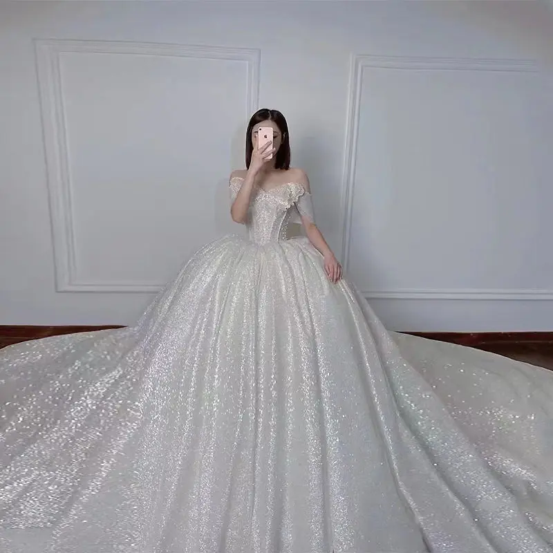 Princess Bow Pearrls Ball Gown Wedding Dress Luxruy Glitter Sequin Sleeveless Bridal Gowns Court Train Church Robe De Mariée