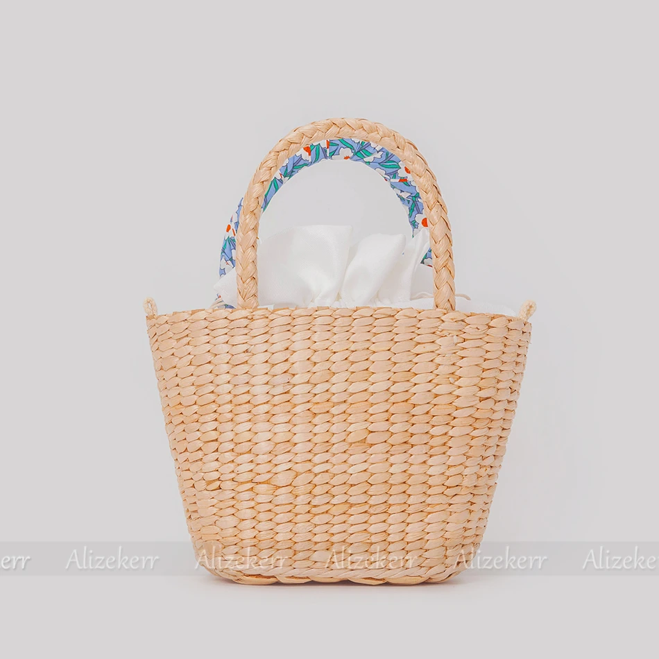 Women Letter Embroidery Straw Bags 2022 New Summer Cute Handmade Flowers Natural Rattan Beach Shoulder Crossbody Bags Holiday