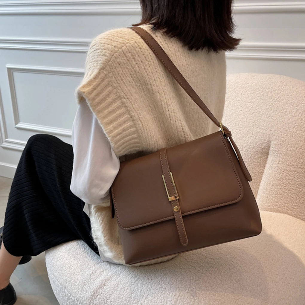 Women Fashion Shoulder Bags Classic Flap For Convenient And Stylish Look Versatile Waterproof brown