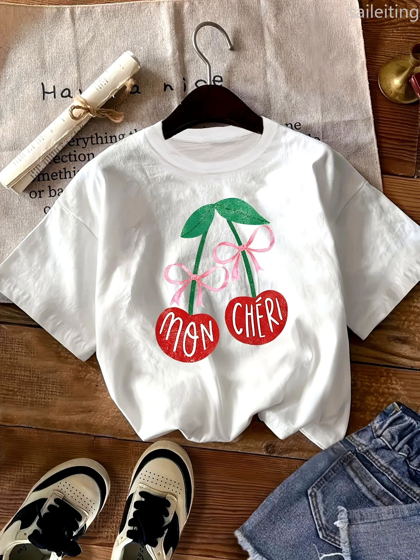 Damen-T-Shirt aus Vintage-Polyester mit „MON CHER“, Obst- und Gemüse-Grafikdruck, kurzärmelig, Rundhalsausschnitt, lässige, ästhetische Kleidung