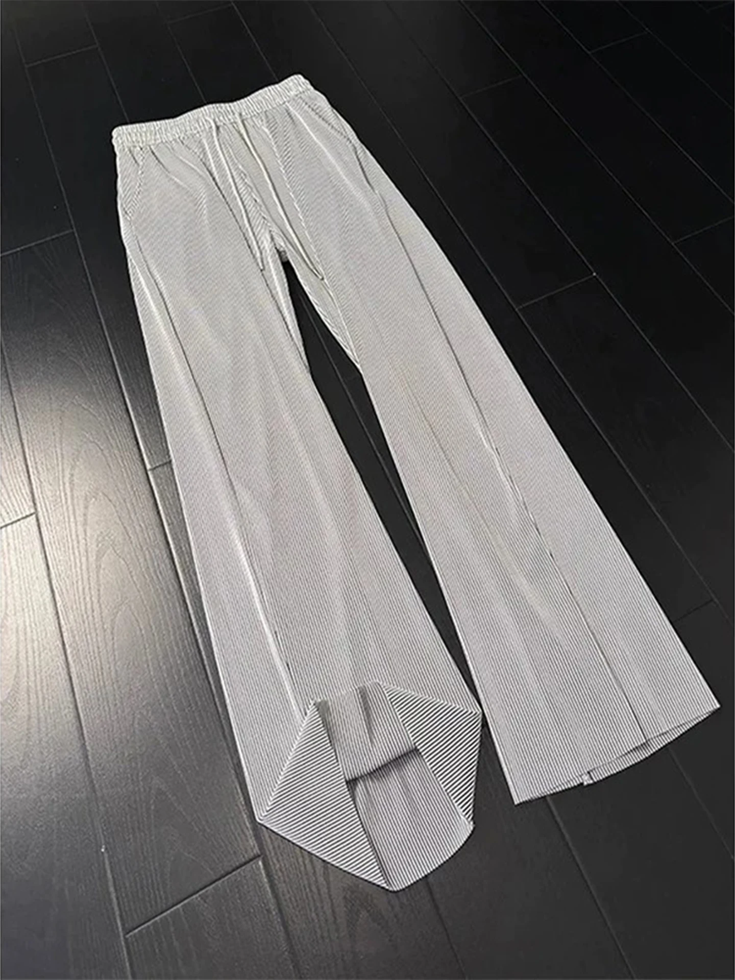 No image