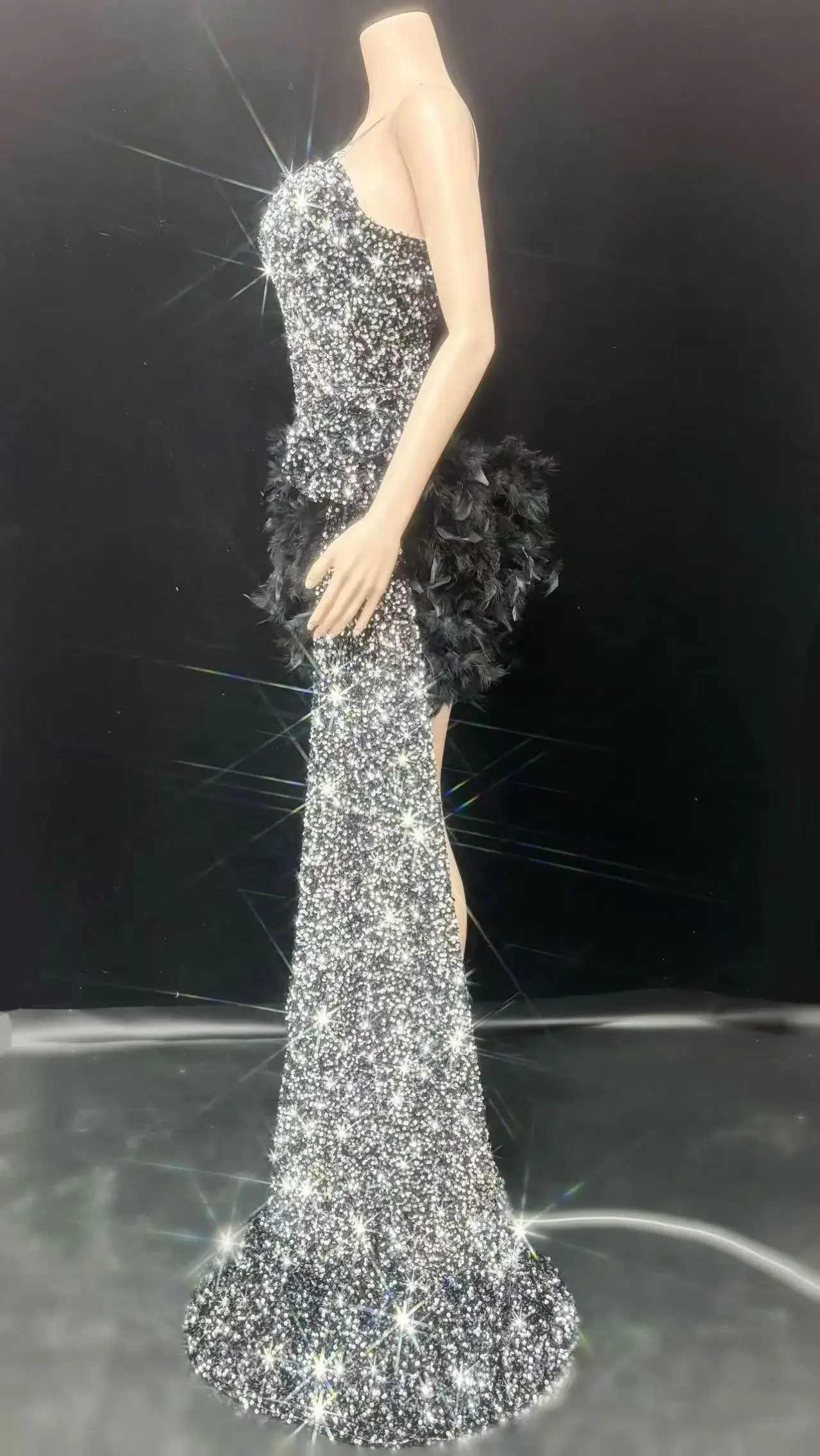 반짝이는 스팽글 볼 가운 럭셔리 깃털 꼬리 투투 생일 파티 사진 하이 엔드 드레스 호스트 성능 졸업 드레스