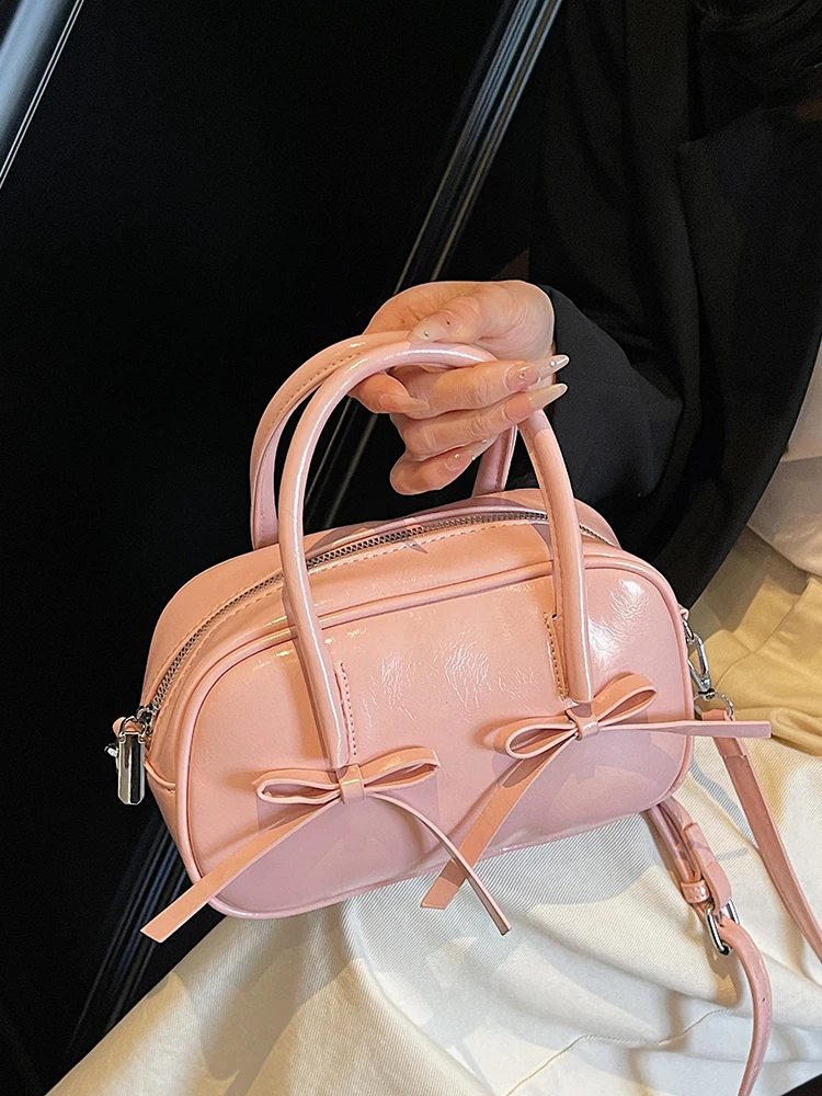 

Sweet Knot Small Handbag Women's Faionable Bowling Bag Summer Versatile Wax Leather Crossbody Bag Modern Neutral ...