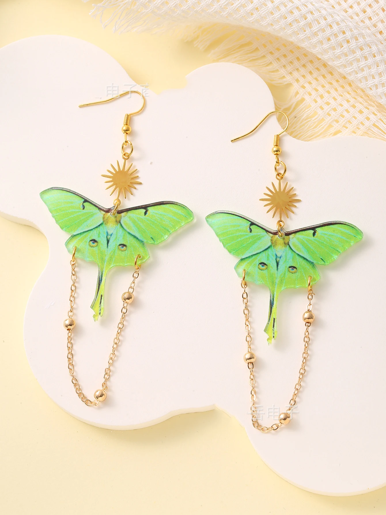 أقراط عثة الخماسي، مجوهرات بوهيمية، حشرة، عثة خضراء، دائرة، قطرة للدموع، الشمس والقمر، خطاف أذن على شكل فراشة للنساء والفتيات، جديد
