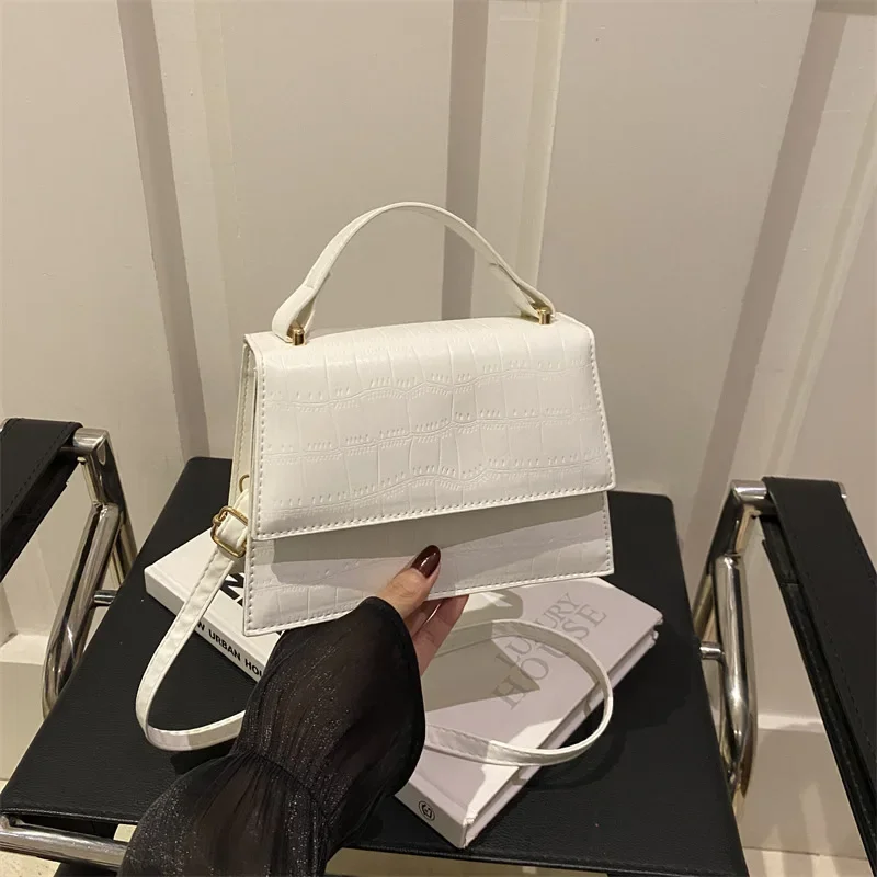 Solid color fashion handbag simple casual shoulder messenger bag