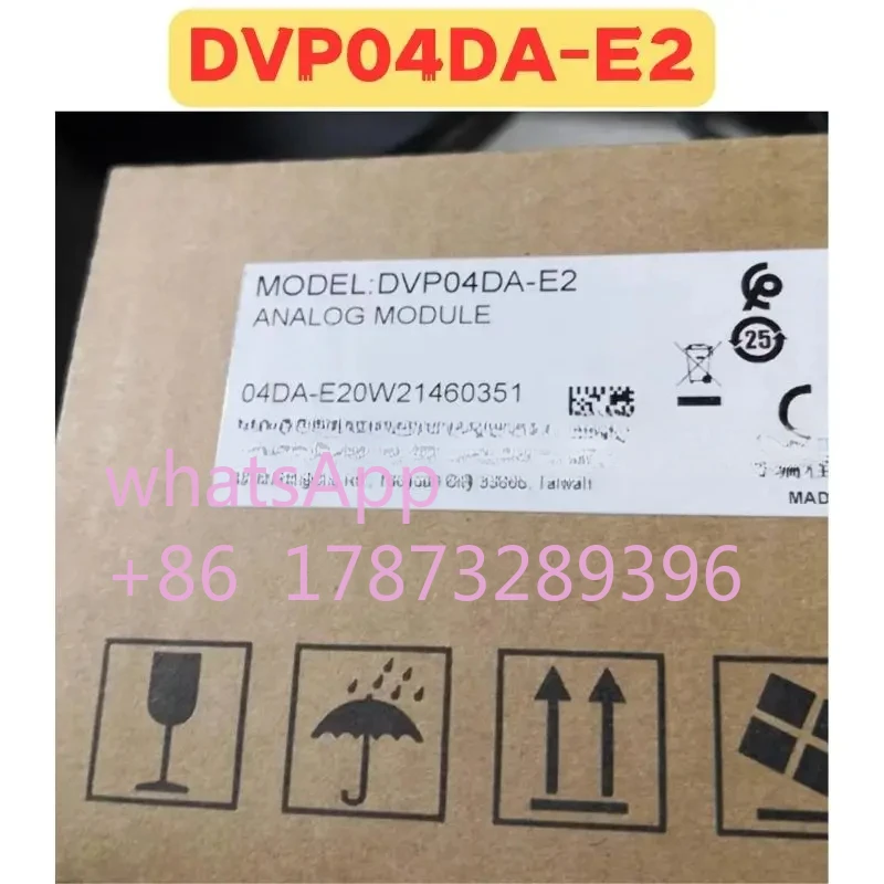 Совершенно новый оригинальный модуль DVP04DA-E2 DVP04DA E2