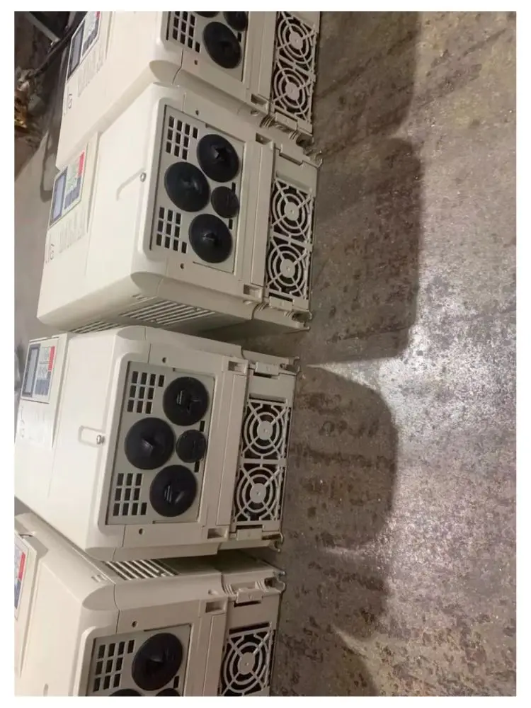 Inversor usado CIMR-G7A47P5 Prueba aprobada Envío rápido