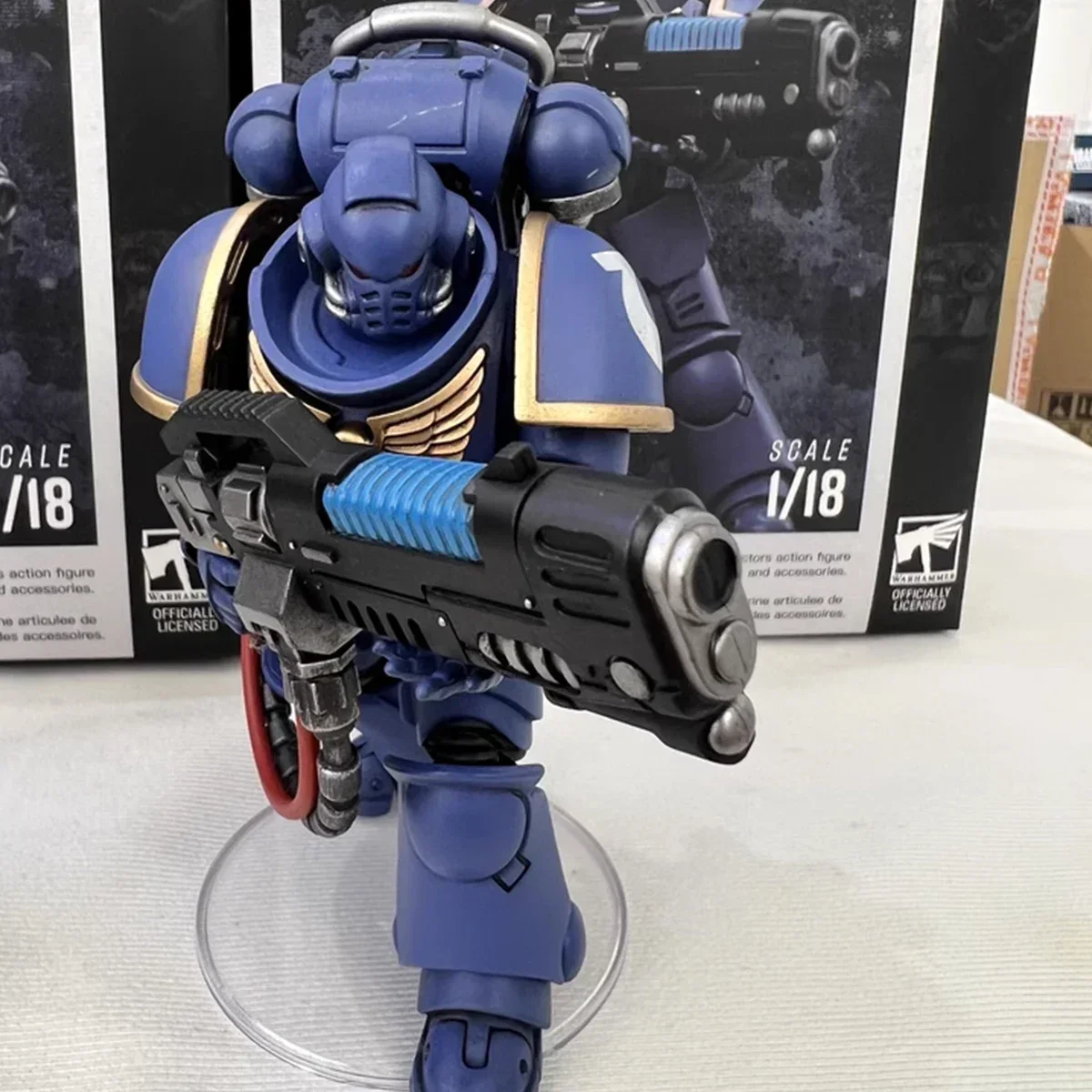 Joy Toy Warhammer 40K Ultramarines Hellblasters Action Figure Sergeant Ulaxes Brother Paxor / Torsus Figurine mobili congiunte Giocattoli