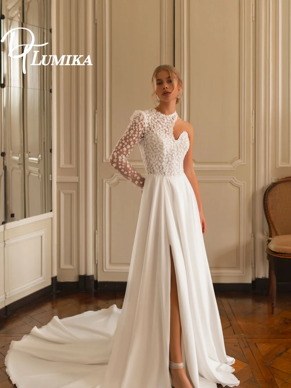Unique One-Shoulder Lace Wedding Dress 2026 Romantic Floral Church Bridal Gown Fashionable High-Slit Floor-Length Bridal Dress